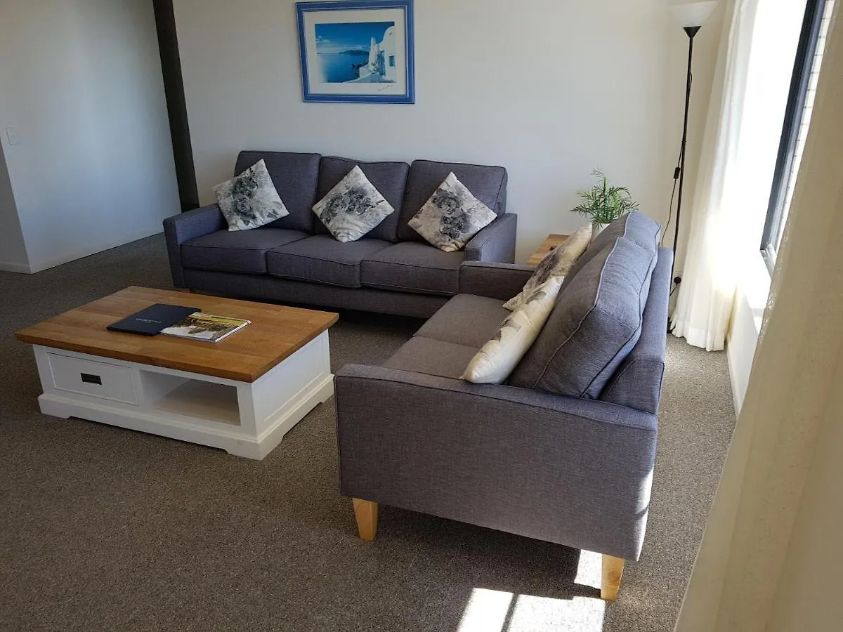 *** Hotel apartamentowy Burgess @ Kings Beach Apartments Caloundra Australia