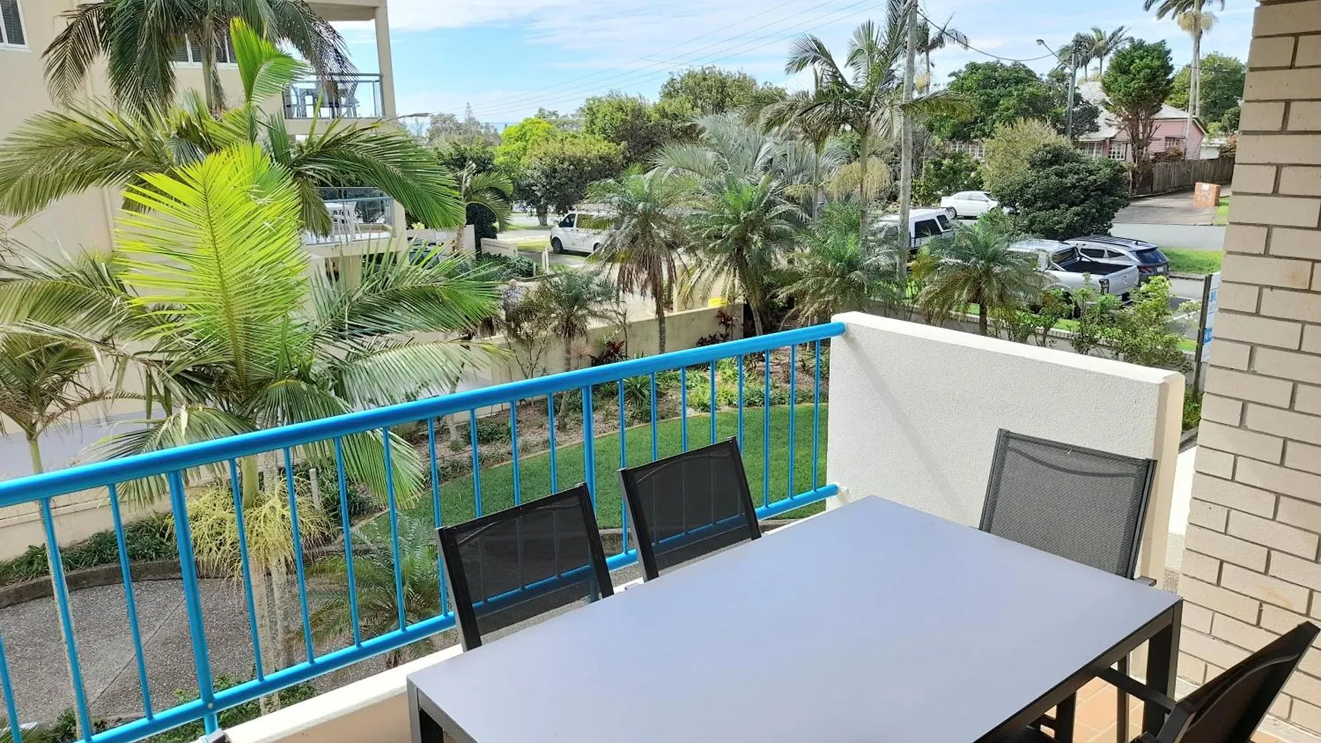 *** Hotel apartamentowy Burgess @ Kings Beach Apartments Caloundra Australia